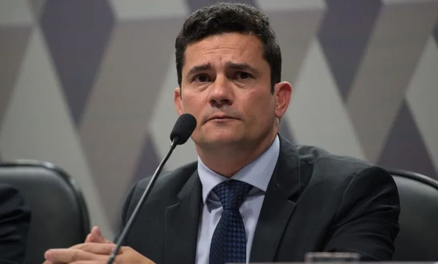 PF detém quatro suspeitos de invadir telefone de Sergio Moro