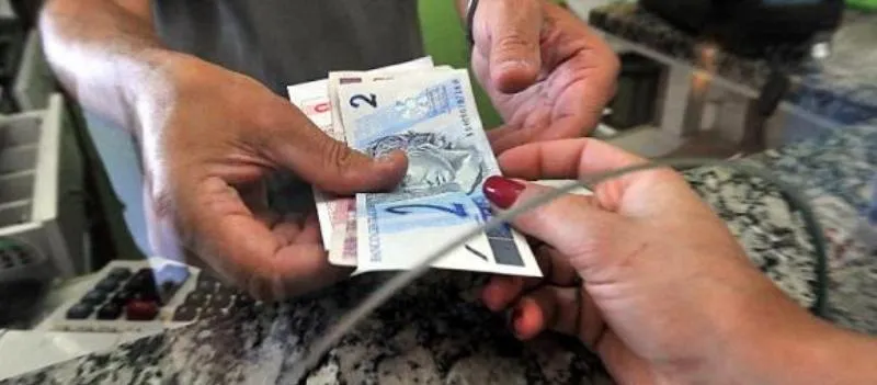 IMPOSTÔMETRO: Brasileiros já pagaram este ano R$ 1 trilhão em impostos e taxas