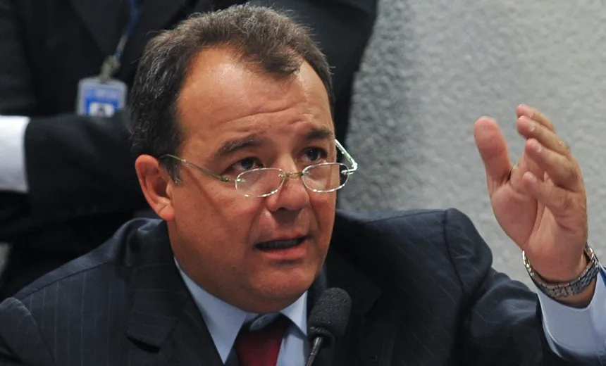 Cabral já foi levado para Base Aérea do Galeão, de onde embarca para Curitiba
