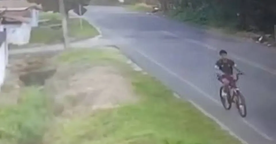 Adolescente de 14 anos desaparece após sair para andar de bicicleta em Ilhéus