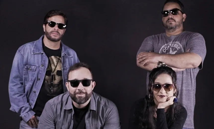 Festa aposta em nostalgia e bom humor para relembrar o melhor dos anos 90