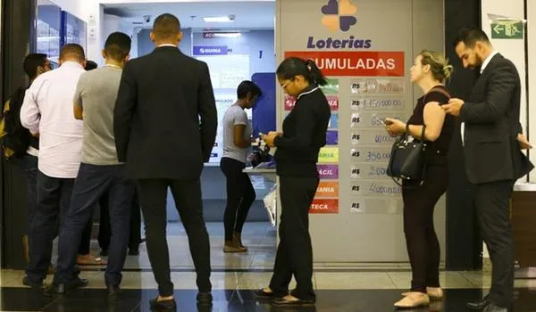 Mega-Sena sorteia prêmio de R$ 14 milhões nesta quarta-feira