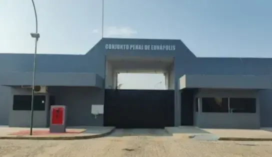 Motorista do presídio conduzia o veículo, próximo à unidade. Foto: Reprodução | Seap