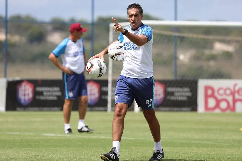 Copa do Nordeste: Bahia encara o Fluminense-PI com chances remotas de classificação