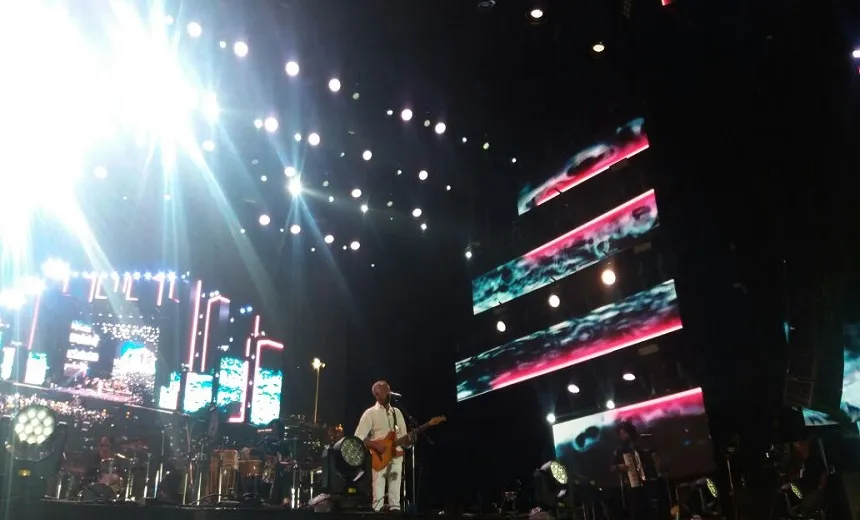 FESTIVAL DA VIRADA: Gilberto Gil leva repertório variado e acompanha coro de “Fora Temer”