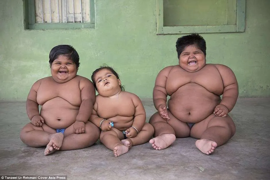 Pai quer vender rim para salvar a vida de filhos obesos