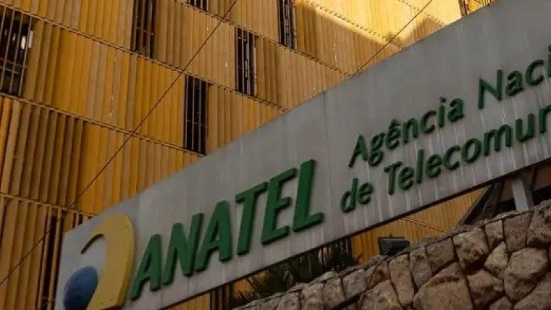 As maiores empresas foram notificadas pessoalmente pelo presidente da agência reguladora, Carlos Manuel Baigorri. Foto: Reprodução| Agência Brasil