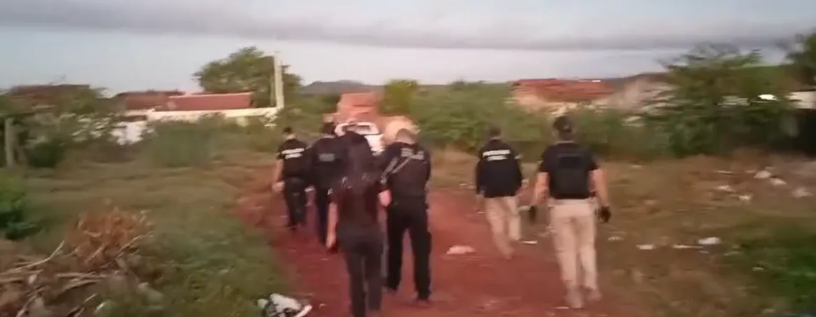Cinco pessoas são presas e adolescente é apreendida nesta sexta-feira (12), durante a Operação Draga, que investiga homicídios registrados na região norte do estado.