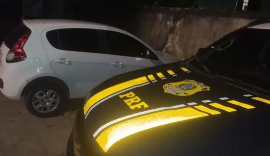 Operação Natal: homem é preso com carro roubado e munições na BR-324