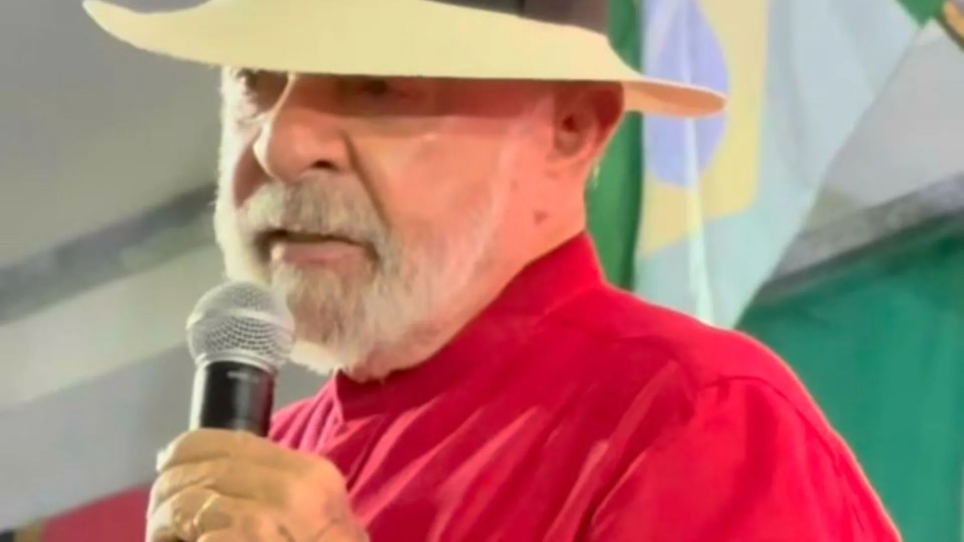 Lula em evento do MST, em Salvador