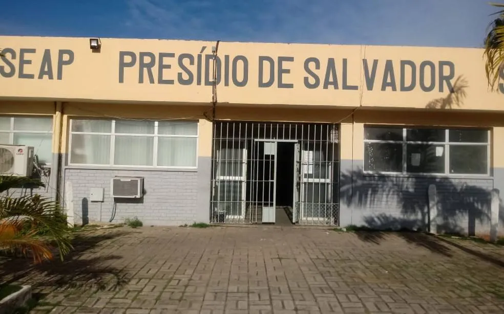 Após princípio de motim, visitas a detentos da Penitenciária Lemos Brito são suspensas