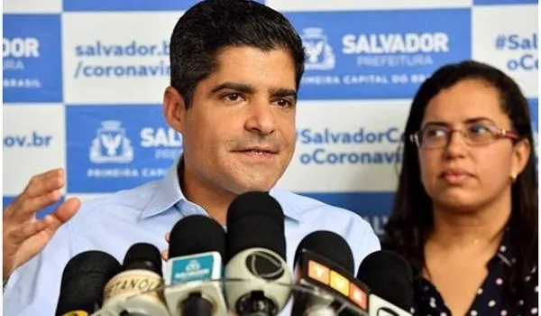Neto faz projeção preocupante sobre leitos de UTIs em Salvador; "já era pra colapsar"
