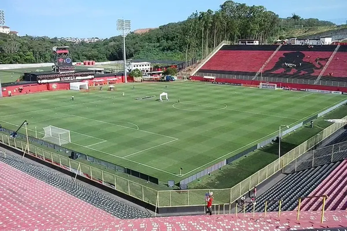 Vit&oacute;ria &eacute; forte no Barrad&atilde;o. Foto: Est&aacute;dios.Net