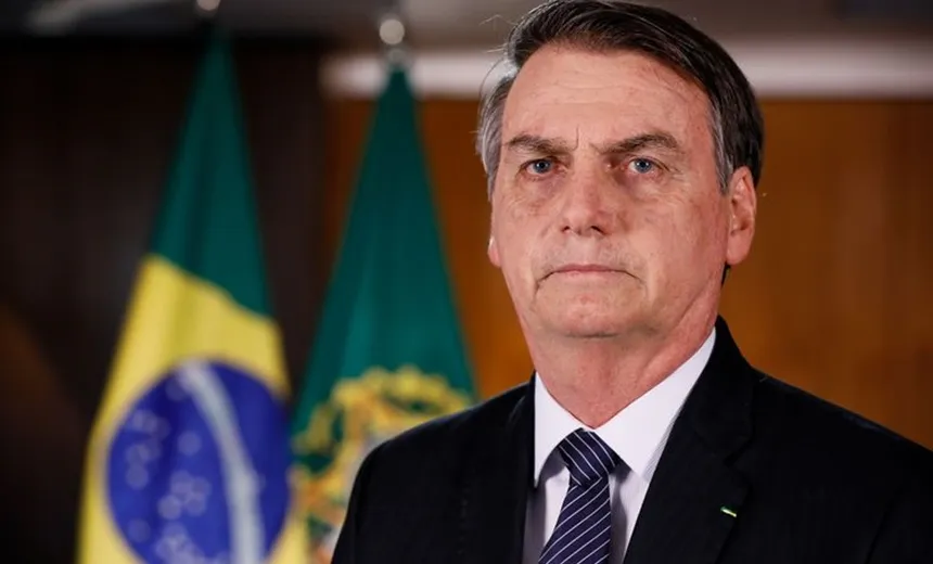 Presidente Bolsonaro agradece a deputados e diz que país tem pressa para reforma
