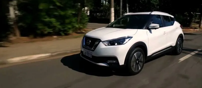 AUTOS E MOTOS: Nissan apresenta novo lançamento em quatro versões