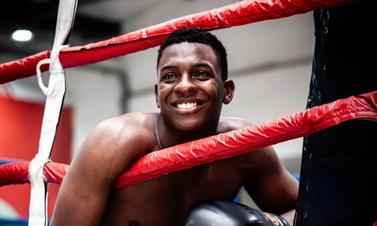 Baiano Keno Marley assina com Jake Paul para estreia no boxe profissional