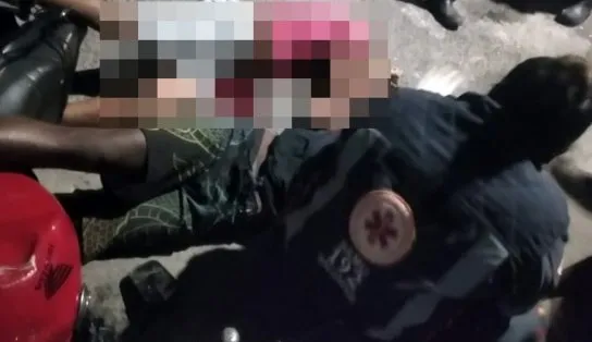 Dois homens são assassinados a tiros na Avenida Barros Reis; dupla estava em motocicleta
