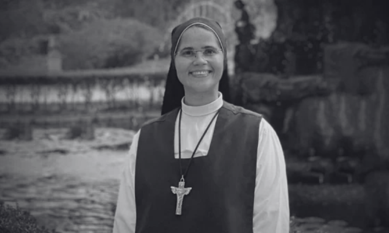Freira baiana que morreu em afogamento &eacute; enterrada na It&aacute;lia. Foto: Reprodu&ccedil;&atilde;o