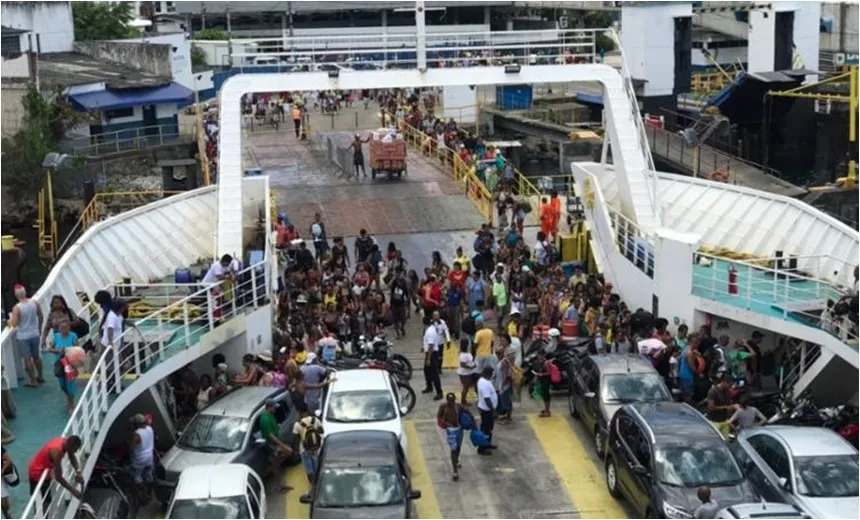 Movimento no Ferry-Boat é intenso na manhã desta quinta-feira