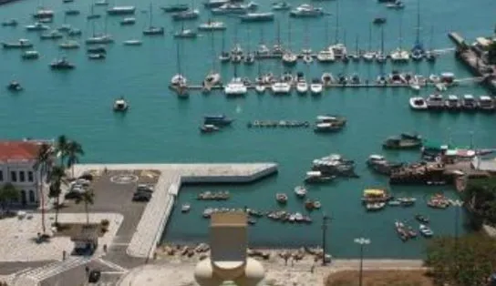 Devido a mau tempo, travessia Salvador - Mar Grande segue suspensa neste domingo 