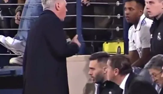 Atacante Rodrygo, do Real Madrid, ignora técnico após ser substítuido e leva bronca
