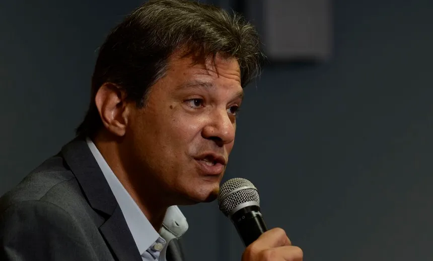 Haddad recebe carta de ?apoio e apreço? de integrantes do PSDB