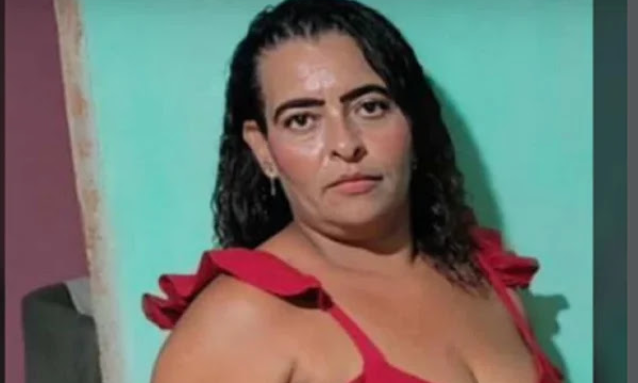 Homem que matou mulher com 17 facadas confessou crime ao filho por ligação.Foto: Reprodução