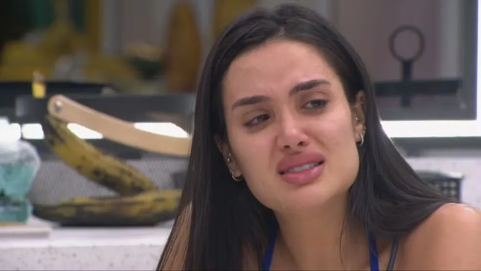 Jordana diz que Milena é a pior pessoa do BBB 26: 'O filtro de água é melhor do que ela'