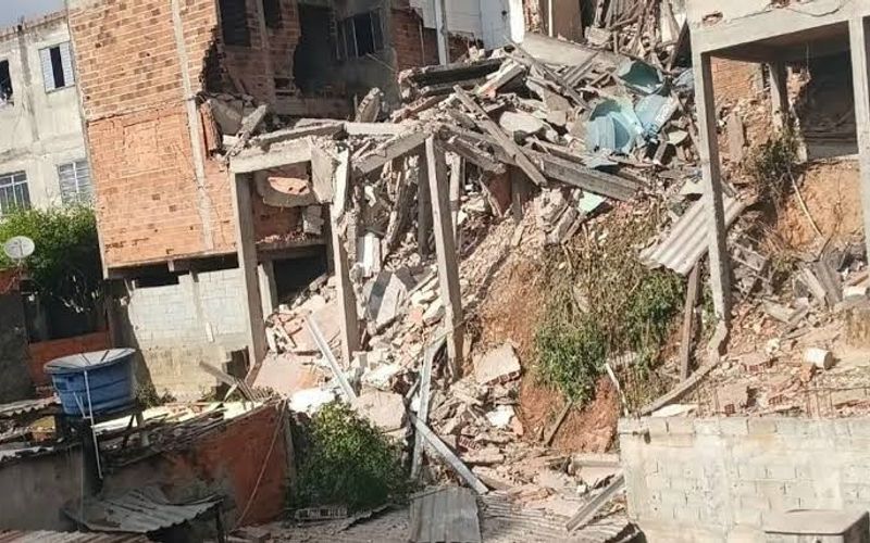 Ap&oacute;s a explos&atilde;o de botij&atilde;o de g&aacute;s, 32 fam&iacute;lias foram cadastradas pela Prefeitura de S&atilde;o Paulo para receber assist&ecirc;ncia. Ao todo, 102 pessoas foram afetadas pela ocorr&ecirc;ncia/Foto: Reprodu&ccedil;&atilde;o&nbsp;