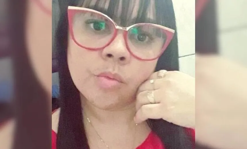 Mulher chama homens de "cornos" no WhatsApp, e é assassinada a tiros