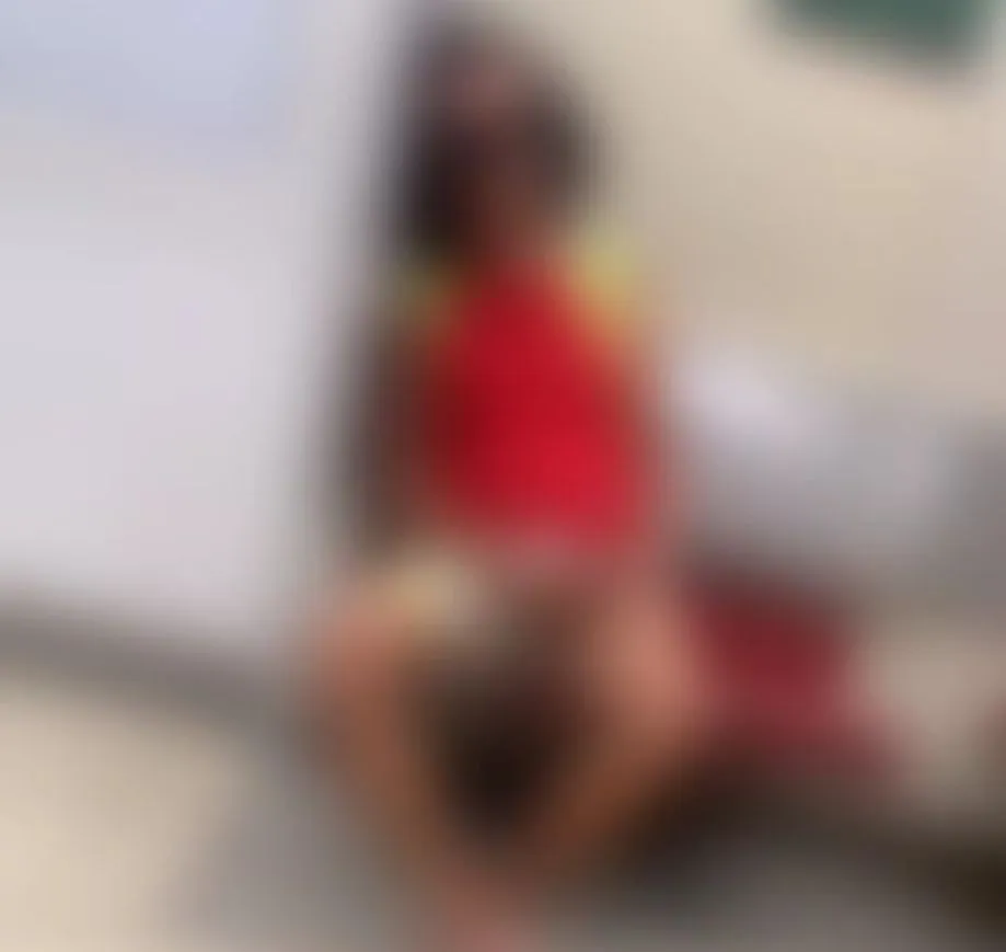  Homem é flagrado se masturbando dentro de vagão do metrô de Salvador