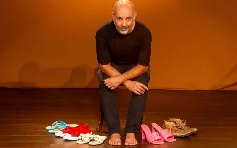Hist&oacute;rias reais ganham os palcos de Salvador neste s&aacute;bado (5). Marcelo Praddo apresenta &ldquo;Vou Te Contar!&rdquo;, espet&aacute;culo inspirado em cinco personagens e relatos publicados pelo jornalista Christian Carvalho Cruz /Foto: Divulga&ccedil;&atilde;o