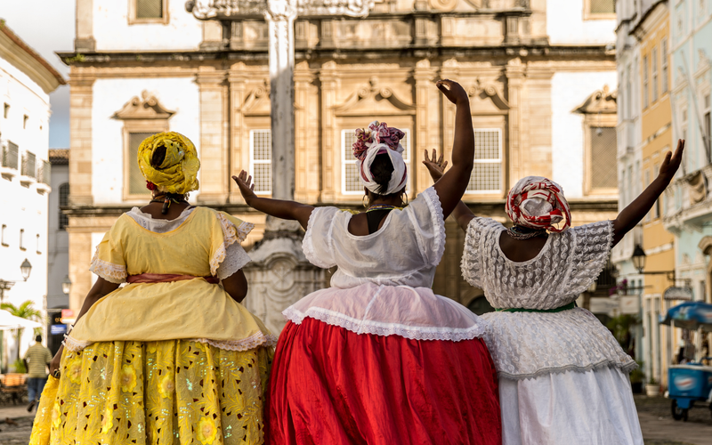 Salvador possui uma forte economia criativa, impulsionada por áreas como música, artes visuais, moda, gastronomia e produção cultural independente/Foto: Reprodução