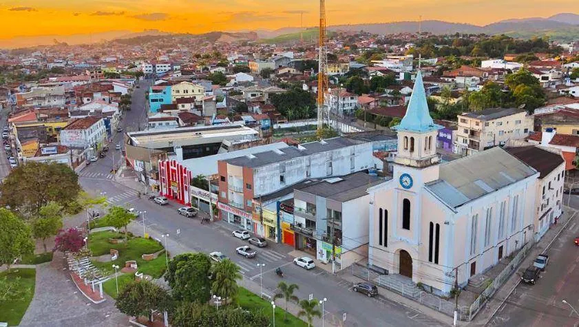 Foragido, criminoso é preso em pousada de luxo, na Bahia