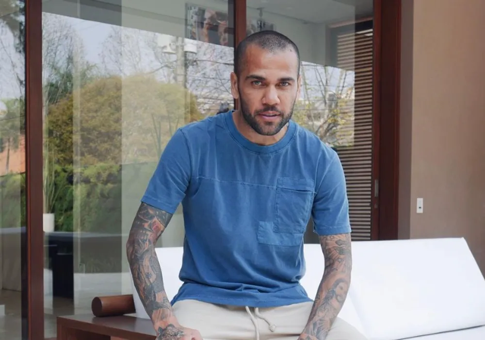 D&iacute;vida &eacute; relacionada &agrave; rescis&atilde;o contratual de Daniel Alves com o S&atilde;o Paulo | Foto: Reprodu&ccedil;&atilde;o