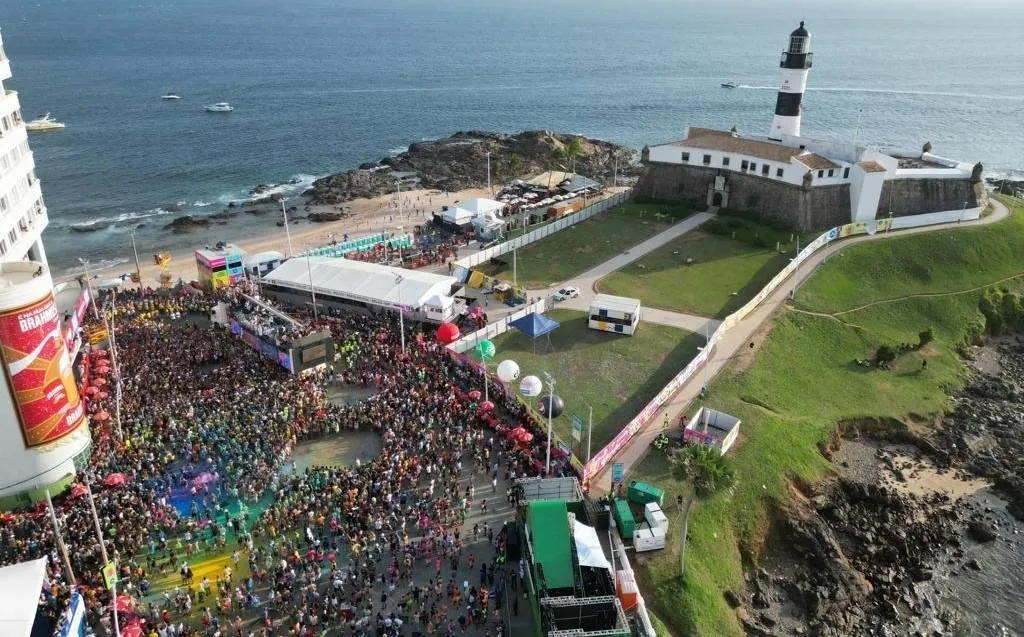 Não conhece o Carnaval de Salvador? Veja os principais pontos dos circuitos da folia