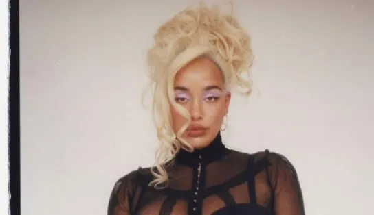 Jorja Smith é a primeira atração confirmada no Afropunk Brasil 2025