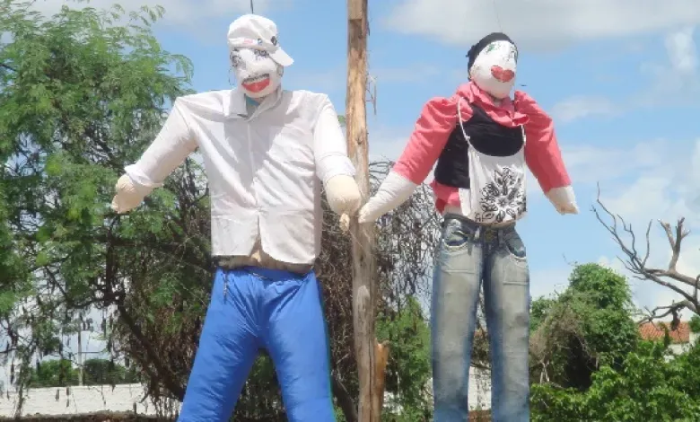 Queima de Judas resiste em Salvador, mas tradição perde força