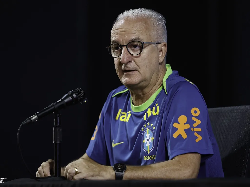 Dorival Júnior não é mais técnico do Brasil; Seleção segue sem comando