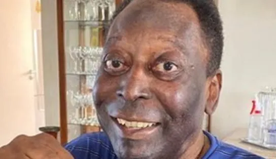 Com infecção urinária, Pelé segue internado em São Paulo após quimioterapia sem previsão de alta