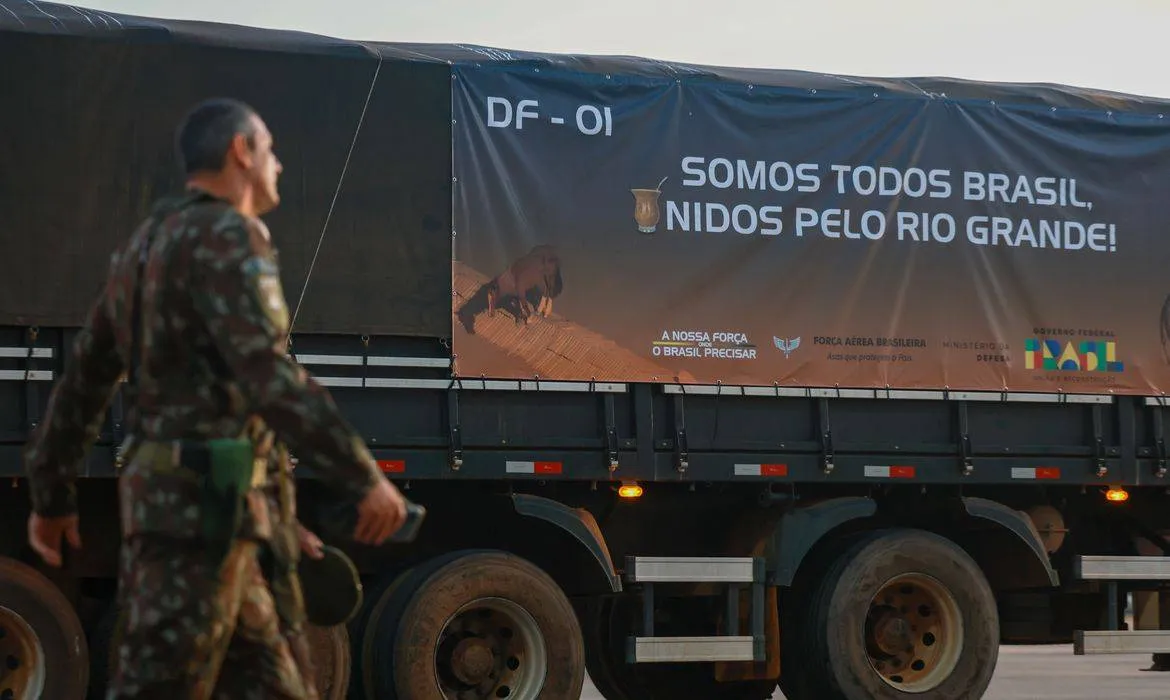 Pesquisadora aponta 5 temas principais das fake news sobre a tragédia no Rio Grande do Sul; veja lista