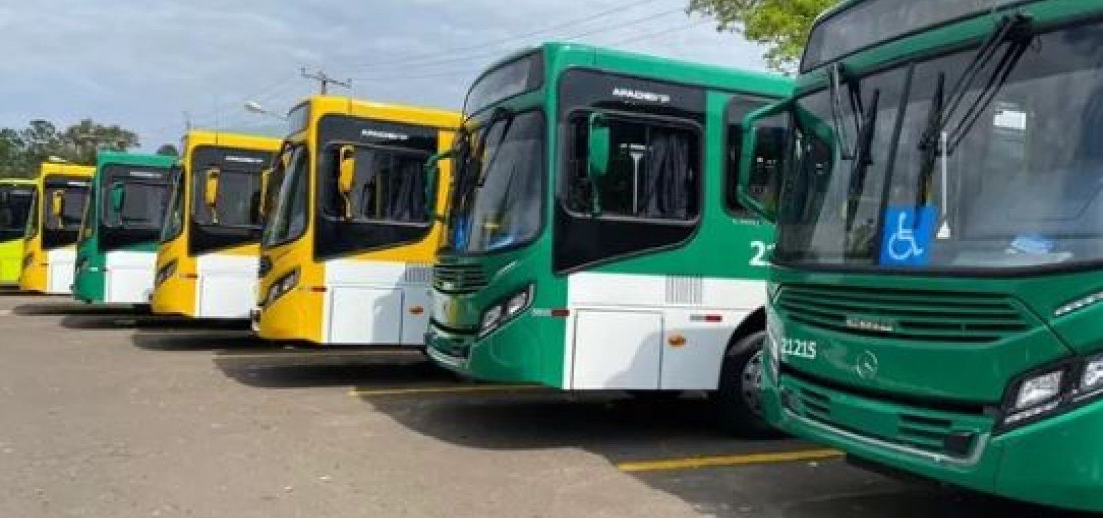 &Ocirc;nibus de Salvador.| Foto: Secom