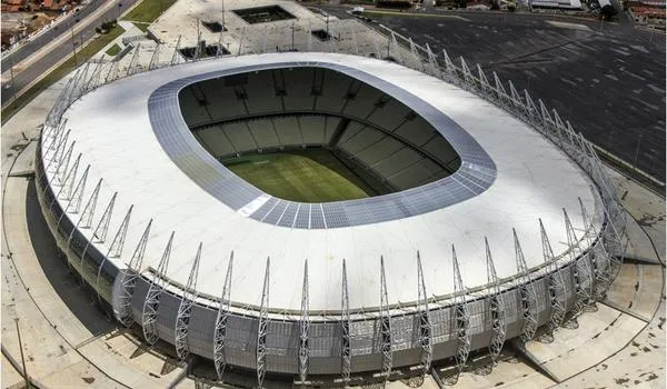 AO VIVO: Fortaleza enfrenta o Santa Cruz na Arena Castelão pela Copa do Nordeste; assista