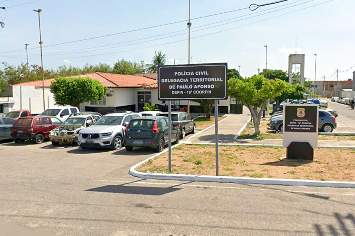 Entenda como funcionava golpe aplicado por mulher em cidade baiana. Foto: Google Street View