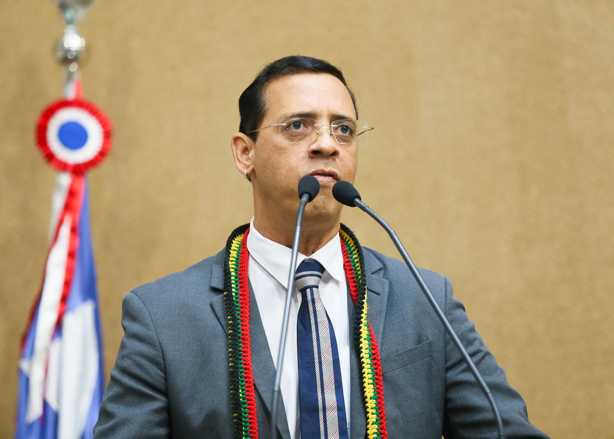 Invasão à Câmara: vereadores pedem investigação contra Hilton Coelho
