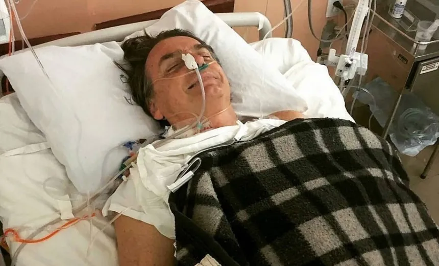 Áudio de Bolsonaro no hospital é “fake”, diz assessoria; oposição fala em “desespero”