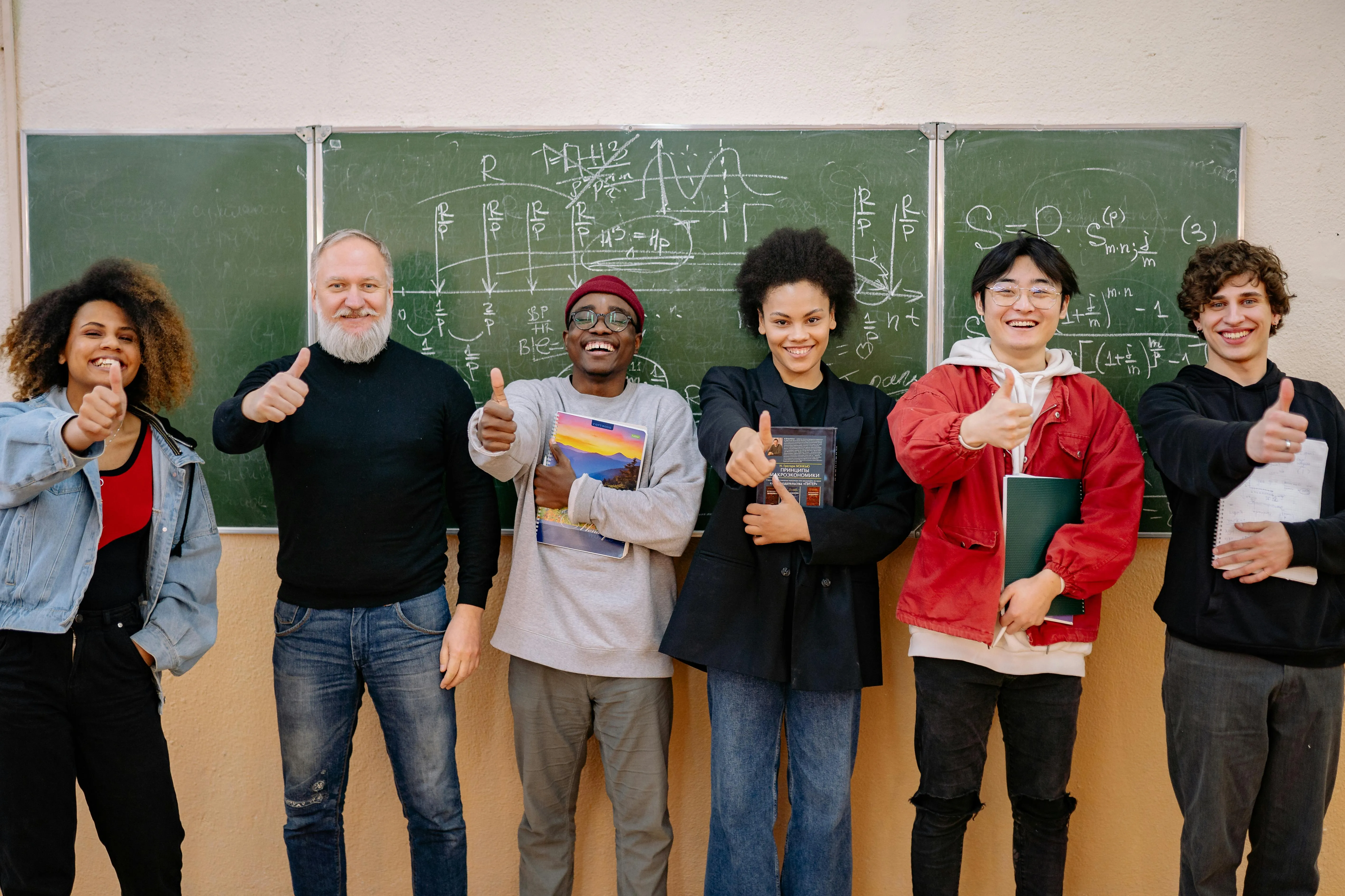 Estudo mostra que ensino superior no Brasil pode dobrar salários