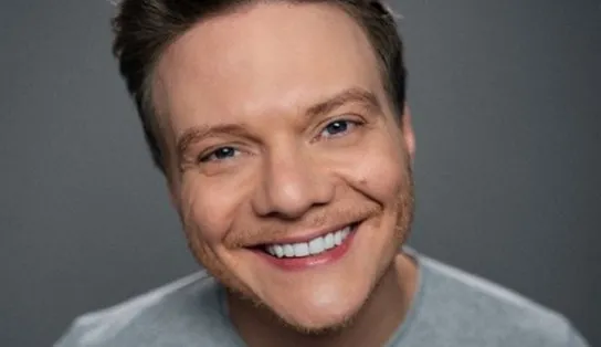 Michel Teló comemora 1 bilhão de visualizações na música "Ai, se eu te pego"; "único brasileiro a chegar nesse topo"