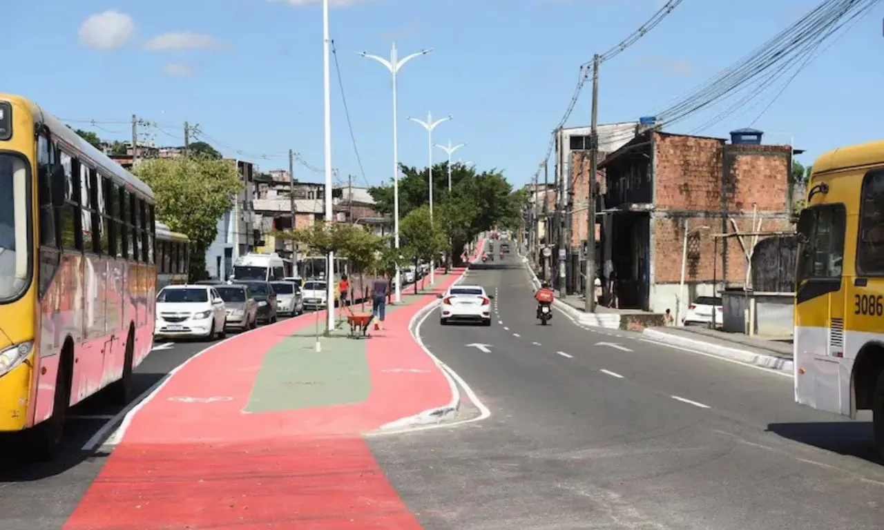 Mulher é assassinada em via pública na Avenida Suburbana
