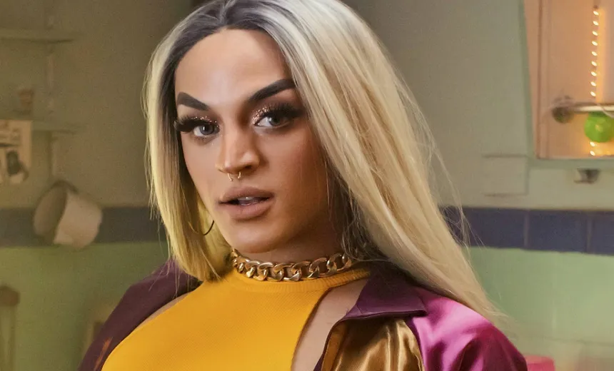 &#8220;PREPARADA PRA ATACAR&#8221;: Pabllo Vittar lança documentário sobre sua vida; Veja trailer